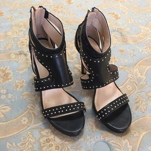 Comfortable, beautiful party shoe .